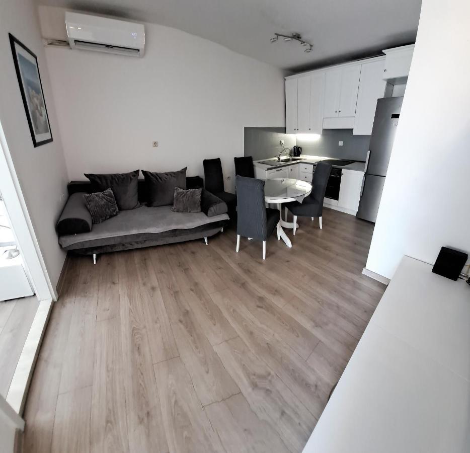 Luklena Apartment Split Exterior photo